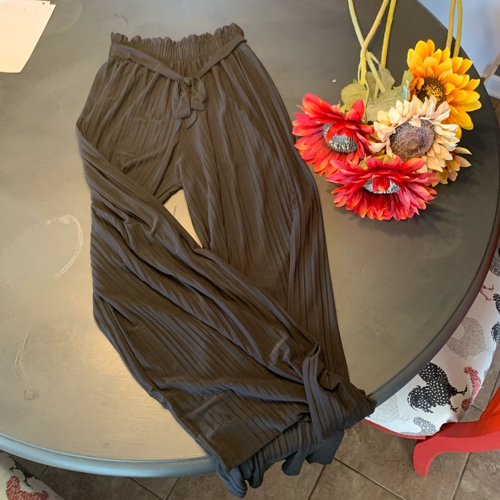 Flowy pants